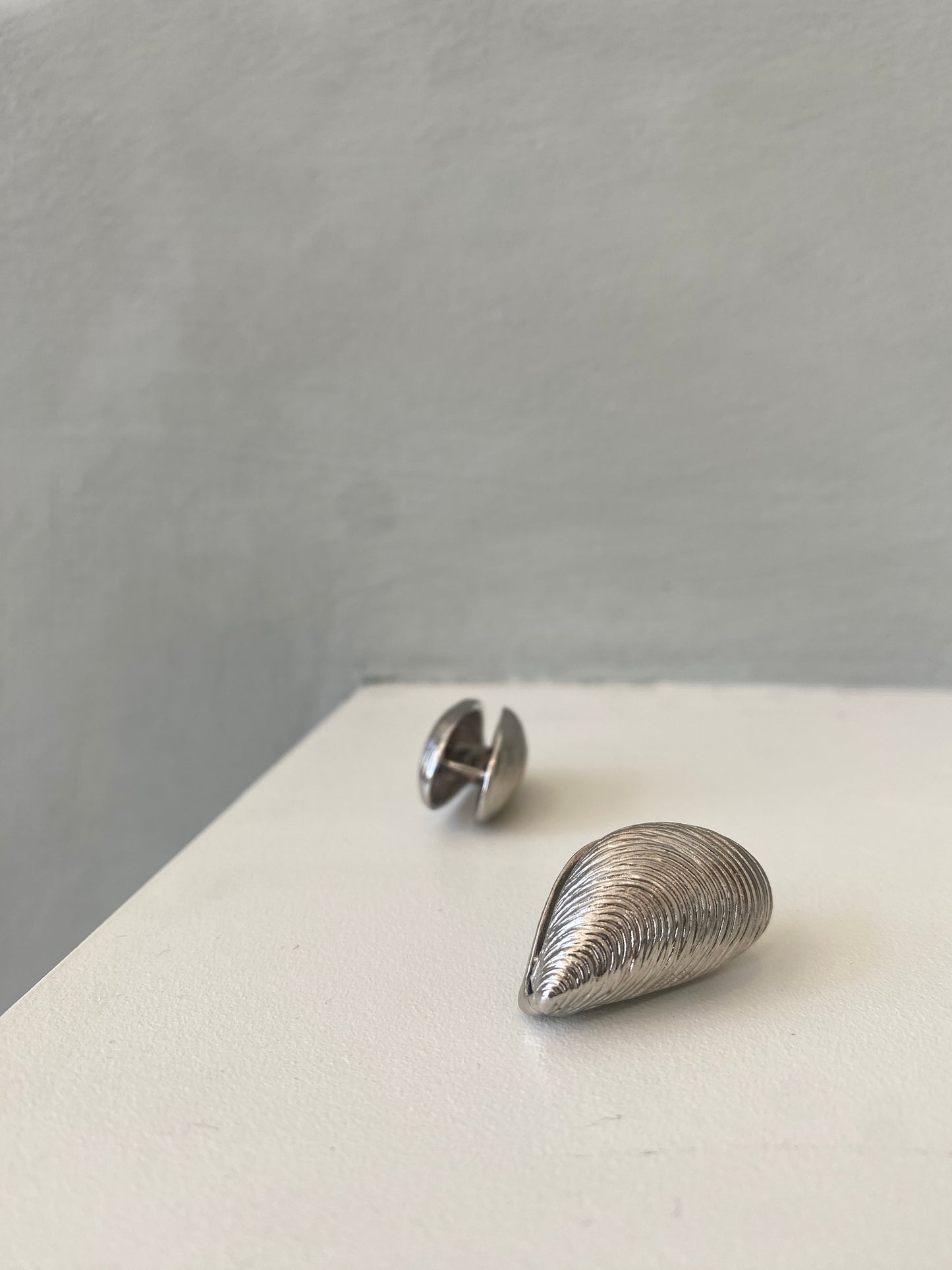 Vintage Mussel Shell Earrings