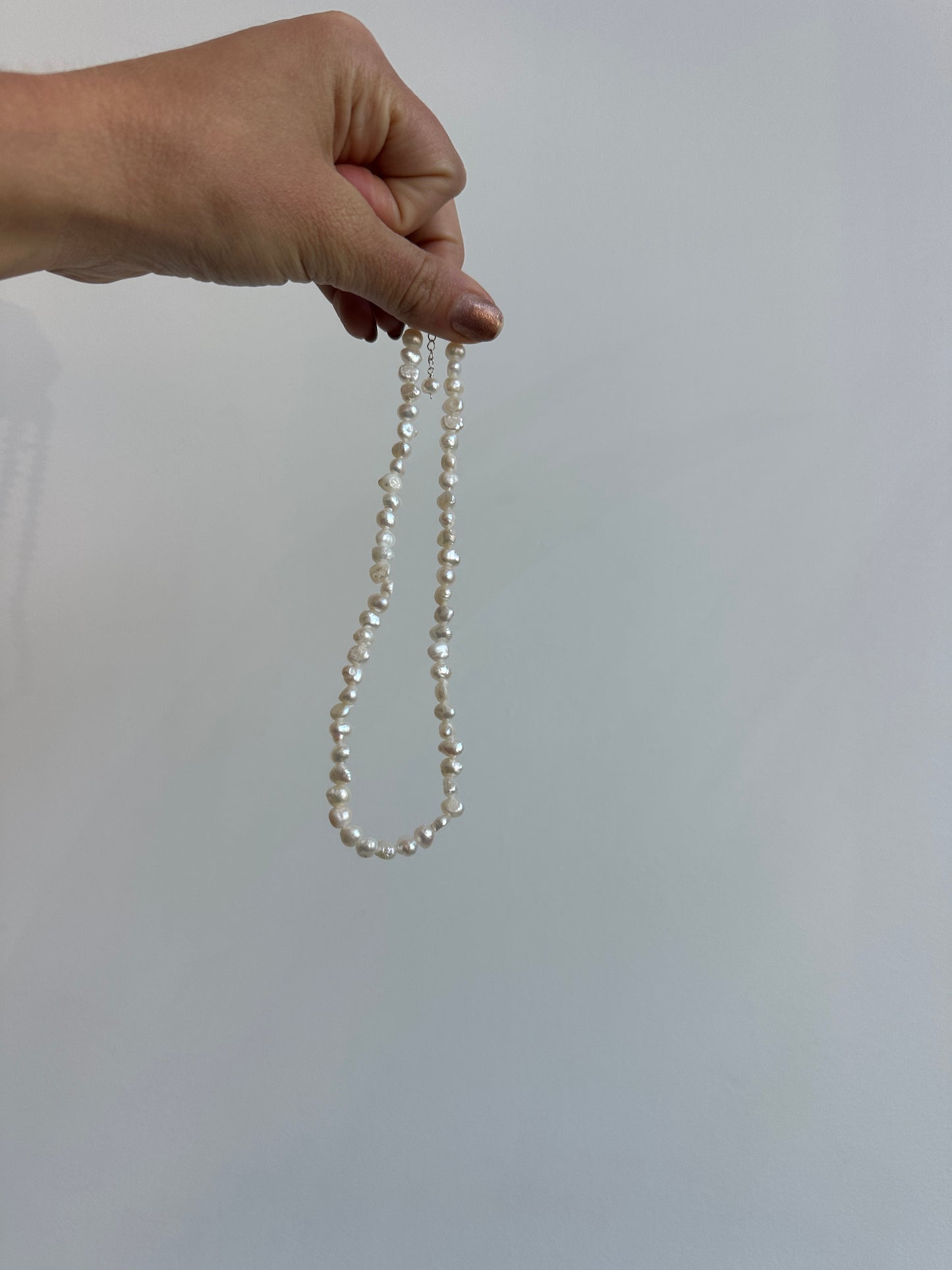 Freshwater pearl choker