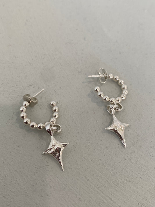 L.Jardim Twinkle Ball Hoops