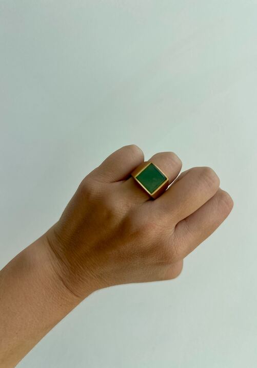 Vintage Jade Signet ring - Brass