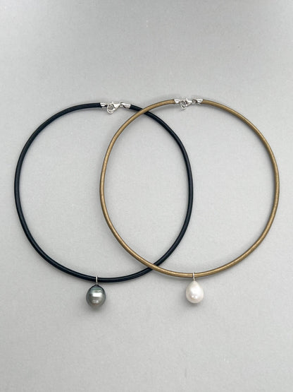 Jihye Leather Chokers