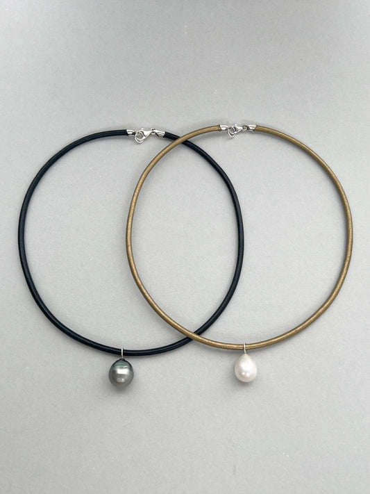 Jihye Leather Chokers