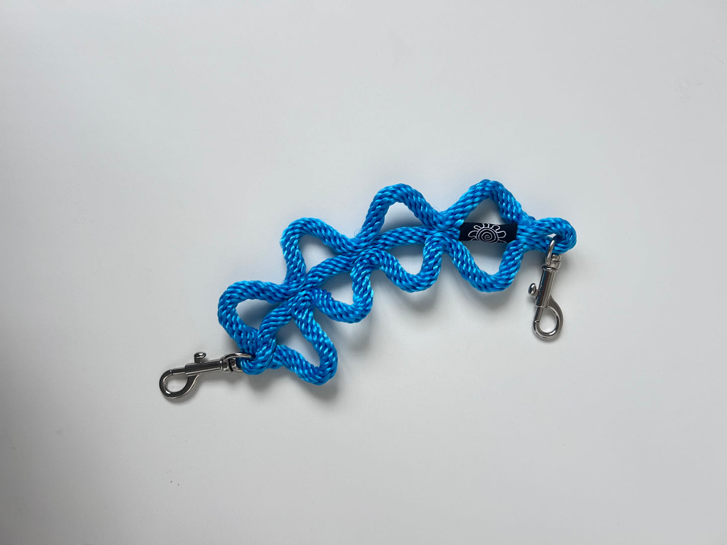 WIBBLY WOBBLY WONDER PHONE CUFF