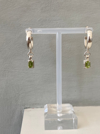 L.Jardim Baz hoops with Peridot