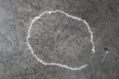 Tutto Passa freshwater pearl choker