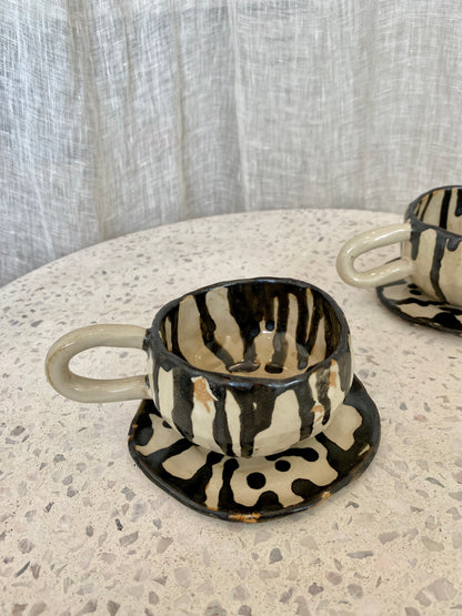 Tutto Passa black drip stripped Coffee cup set and plates