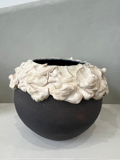 Chloe Park Studio - Petal Vessel