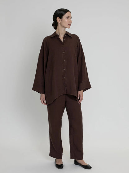 Linen oversized shirt in brown