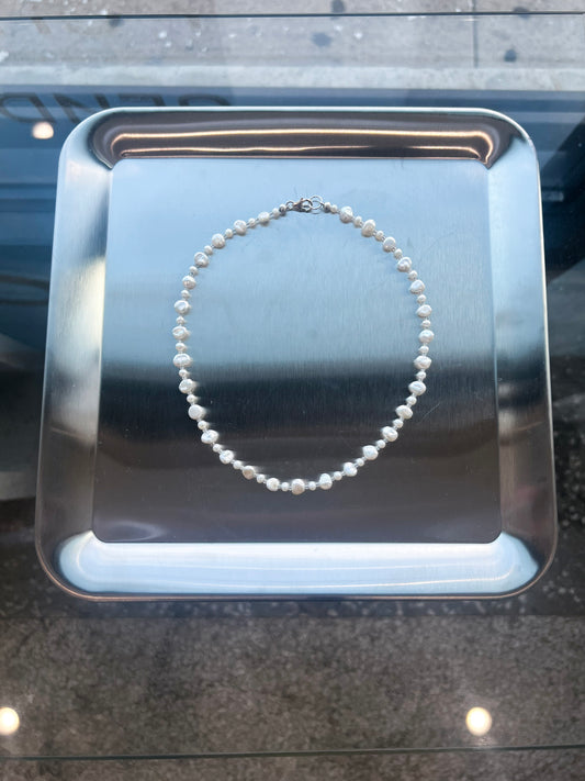 Mixed Pearl Necklace -Jihye