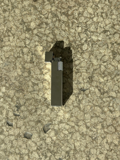 Studio NOTO - skinny brass lighter