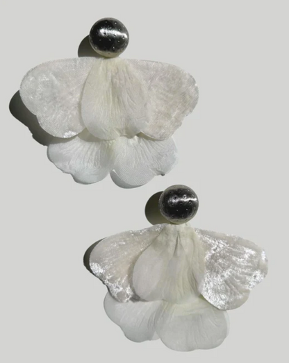 KARO KORU Alina Flower Petal Earrings