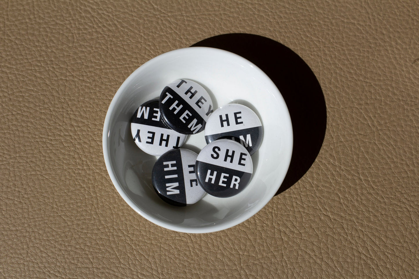 Pronoun Pin